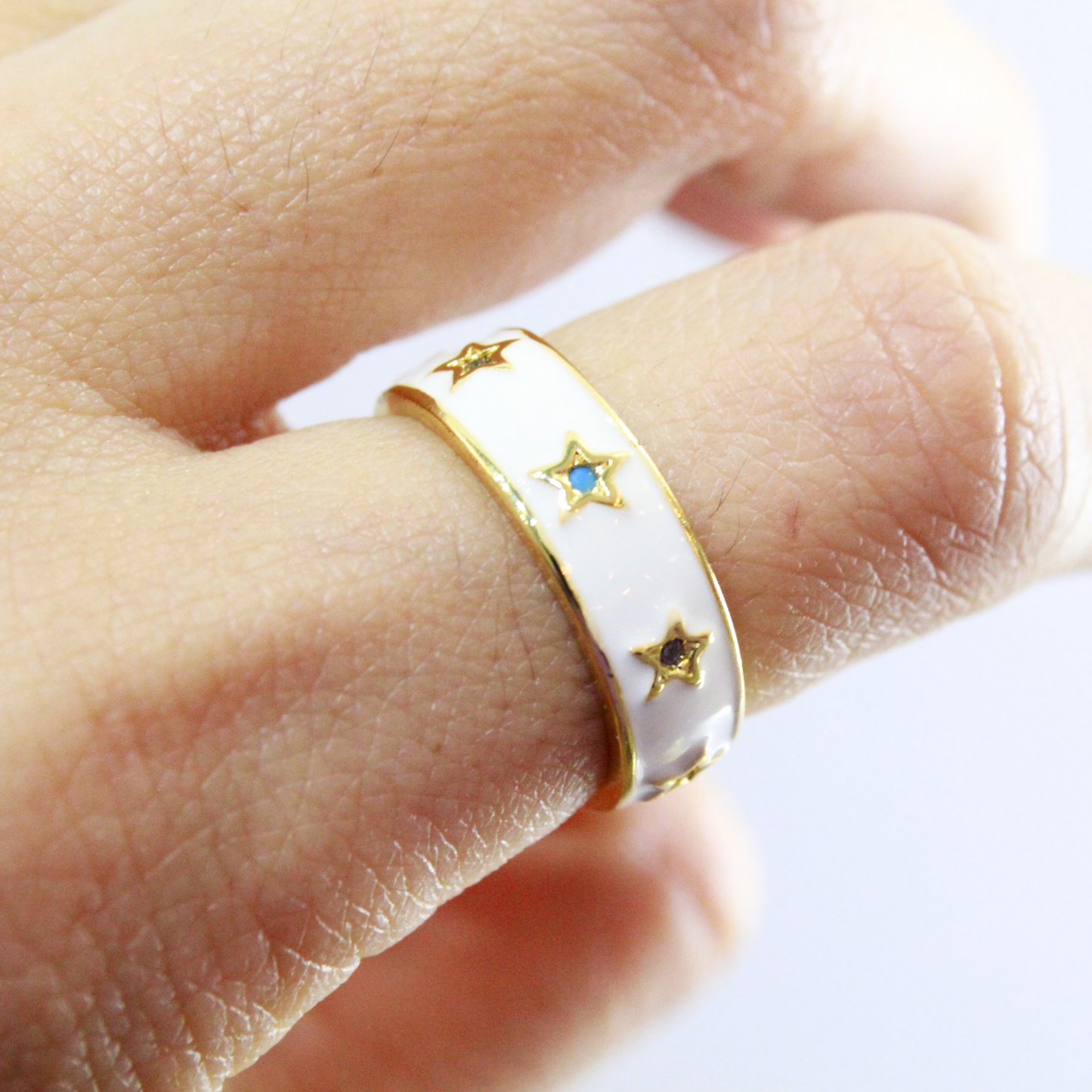 Anillo Esmaltado con estrellas